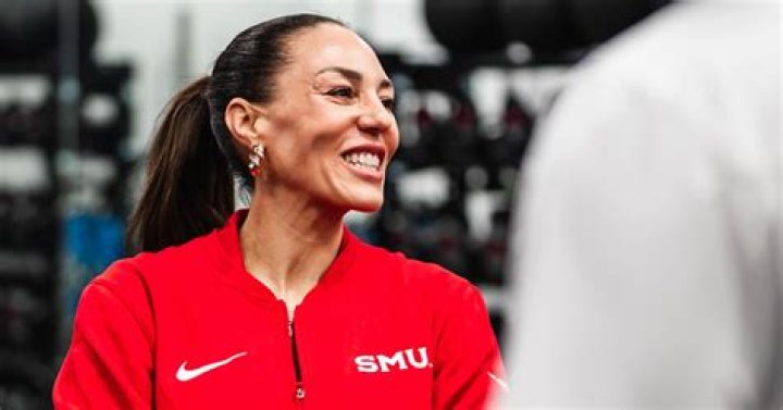 Adia Barnes Height, Weight, Net Worth, Age, Birthday, Wikipedia, Who, Instagram, Biography