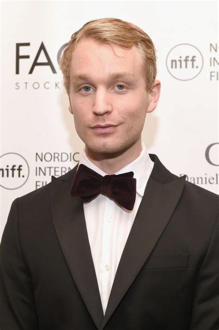 
Alexander Gustafsson Height, Weight, Net Worth, Age, Birthday, Wikipedia, Who, Nationality, Biography 