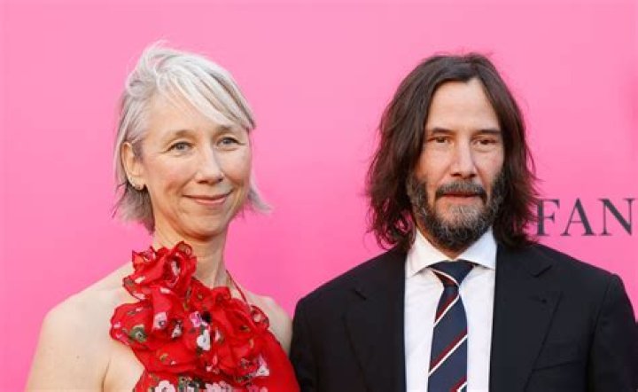 
Alexandra Grant Husband: Was She Married Before Dating Keanu Reeves? 
