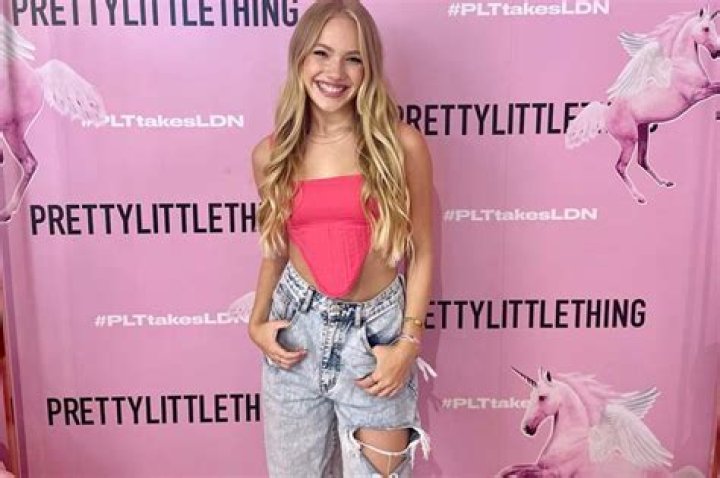 Alexandra Skye Height, Weight, Net Worth, Age, Birthday, Wikipedia, Who, Instagram, Biography