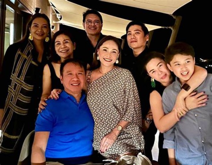 
Alyssa Muhlach Parents And Family: Meet Her father Bong Alvarez And Mother Almira Muhlach 
