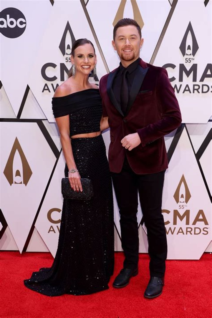 American Idol Winner Scotty McCreery Is Married To Wife Gabi Dugal- Does He Have Any Kids?