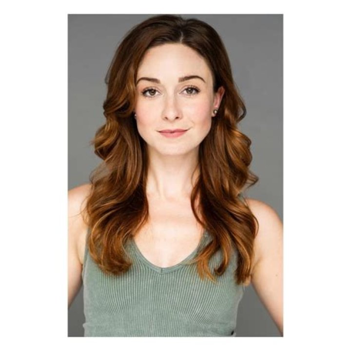 Amy Groening Height, Weight, Net Worth, Age, Birthday, Wikipedia, Who, Instagram, Biography