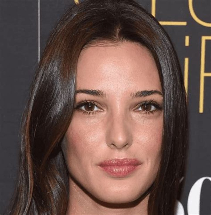 Angela Bellotte Height, Weight, Net Worth, Age, Birthday, Wikipedia, Who, Instagram, Biography