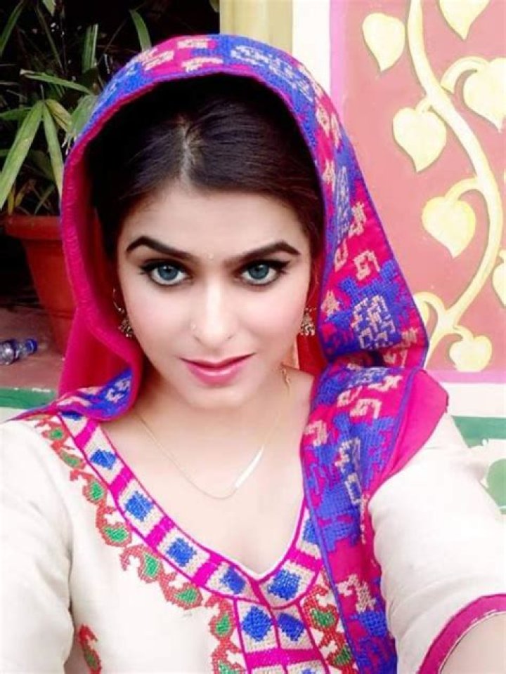 Anshu Sawhney Height, Weight, Net Worth, Age, Birthday, Wikipedia, Who, Instagram, Biography