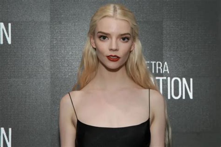 Anya Taylor-Joy Height, Weight, Net Worth, Age, Birthday, Wikipedia, Who, Nationality, Biography