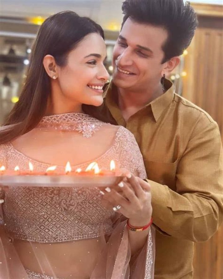 
Ashima Chaudhary Height, Weight, Net Worth, Age, Birthday, Wikipedia, Who, Nationality, Biography 