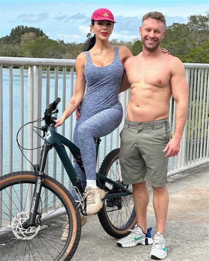 ‘Bachelor: LTYH’s RUDI Reveals Ex Matt’s Reaction to Her New Song ‘Stupid Boy’