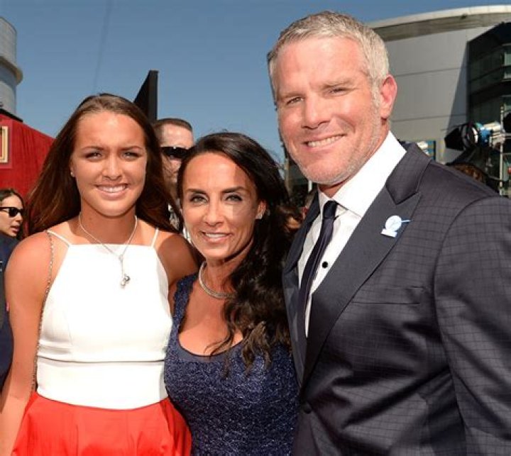 
Brett Favre Daughters- Who Are Breleigh Favre And Brittany Favre? Facts About His Family 