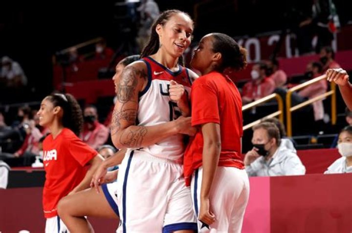 
Brittney Griner Sexuality: Is She Gay/Lesbian? Partner And Net Worth 