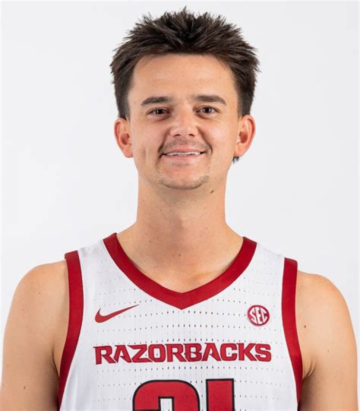 Cade Arbogast Parents And Ethnicity Explored- Meet The Basketball Guard For Arkansas Razorbacks