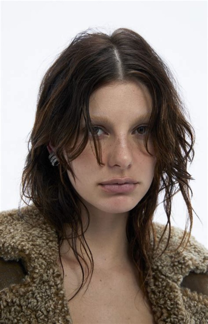 
Camila Morrone Death News Gone Viral: What Happened To Her? Hoax Explained 