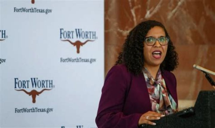 
Candace Valenzuela Height, Weight, Net Worth, Age, Birthday, Wikipedia, Who, Nationality, Biography 