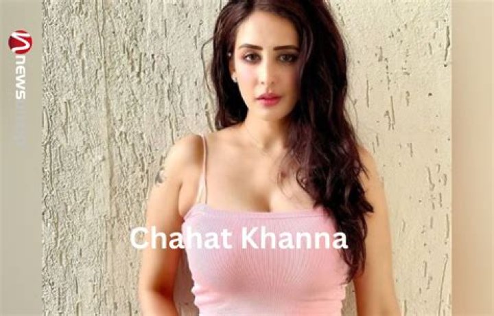 Chahat Khanna Height, Weight, Net Worth, Age, Birthday, Wikipedia, Who, Instagram, Biography