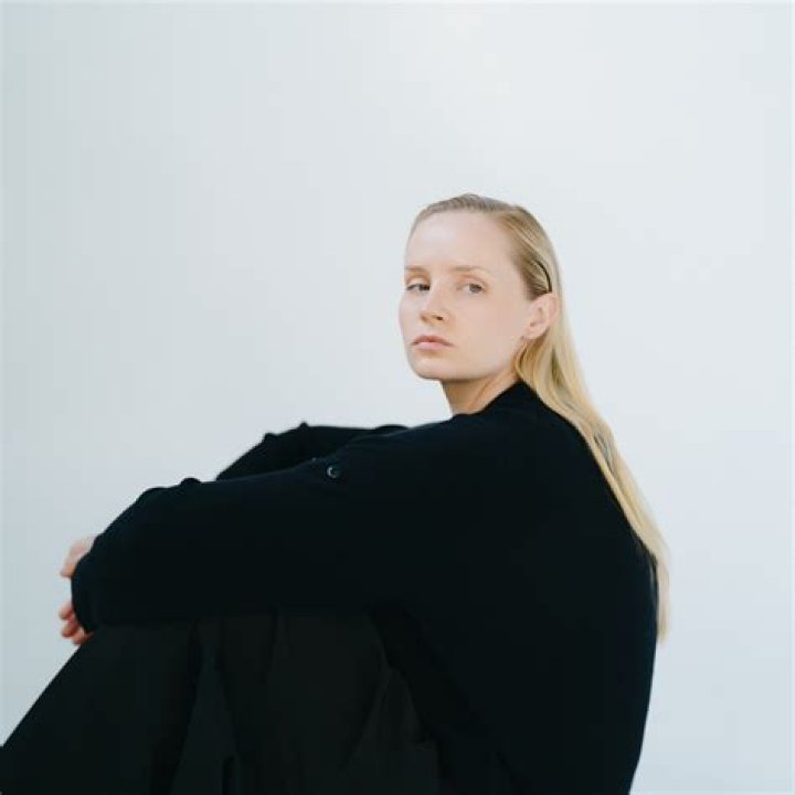 Charlotte Day Wilson Height, Age, Who, Boyfriend, Biography, Wiki, Net Worth