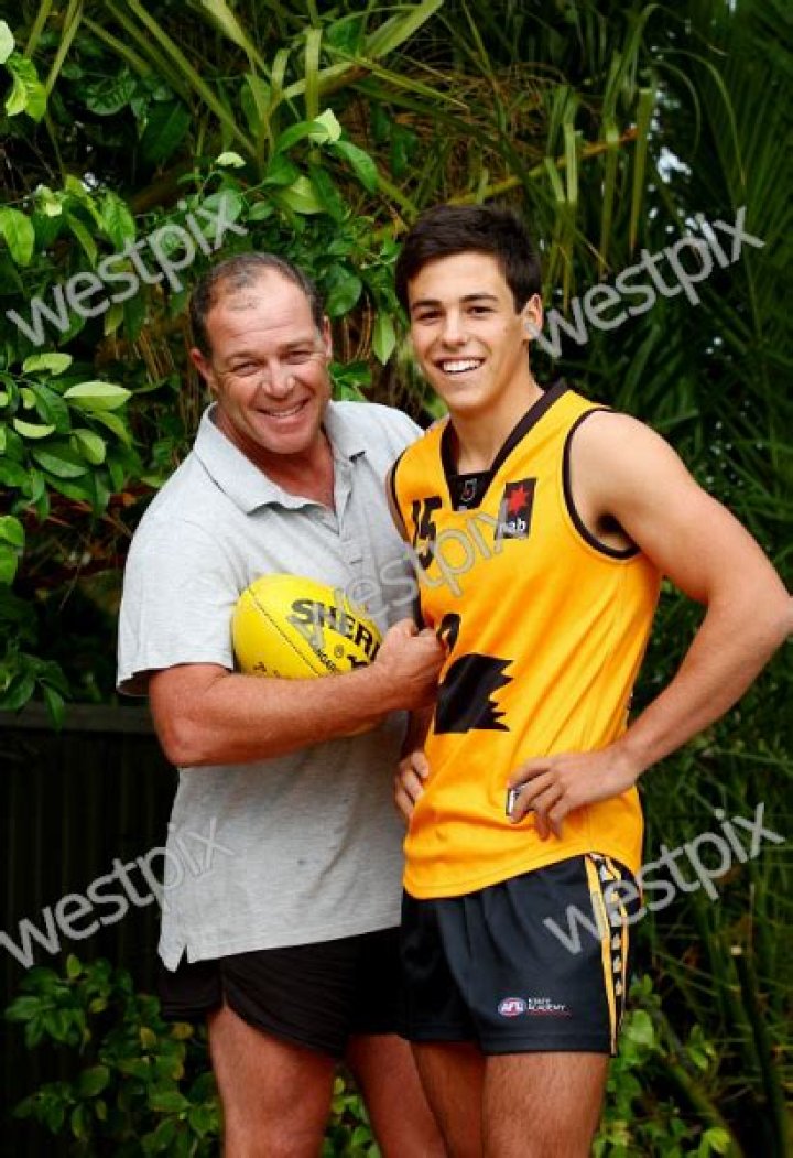 
Chris Waterman Wife – Is He Still Married To Jake Waterman Mother? Everything On AFL Coach 