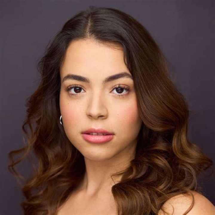 
Christina Austin Lopez Height, Weight, Net Worth, Age, Birthday, Wikipedia, Who, Nationality, Biography 