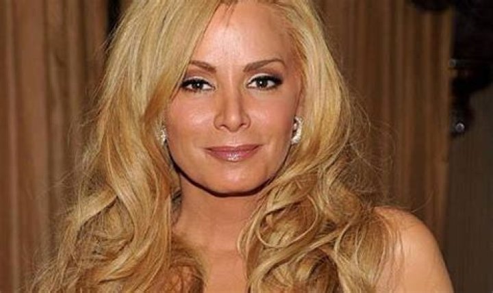 Cindy Margolis Height, Weight, Net Worth, Age, Birthday, Wikipedia, Who, Nationality, Biography