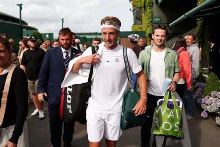 
Constant Lestienne Height, Weight, Net Worth, Age, Birthday, Wikipedia, Who, Nationality, Biography 