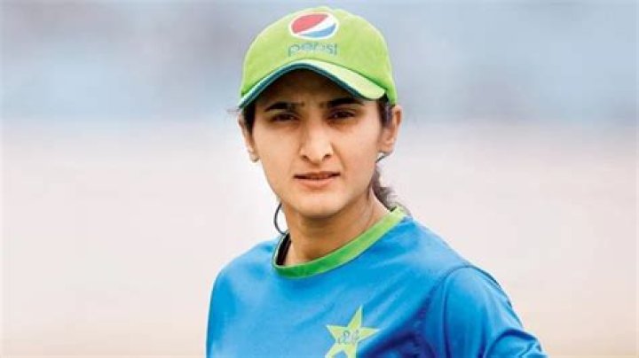 
Cricketer Bismah Maroof Height, Weight, Net Worth, Age, Birthday, Wikipedia, Who, Nationality, Biography 