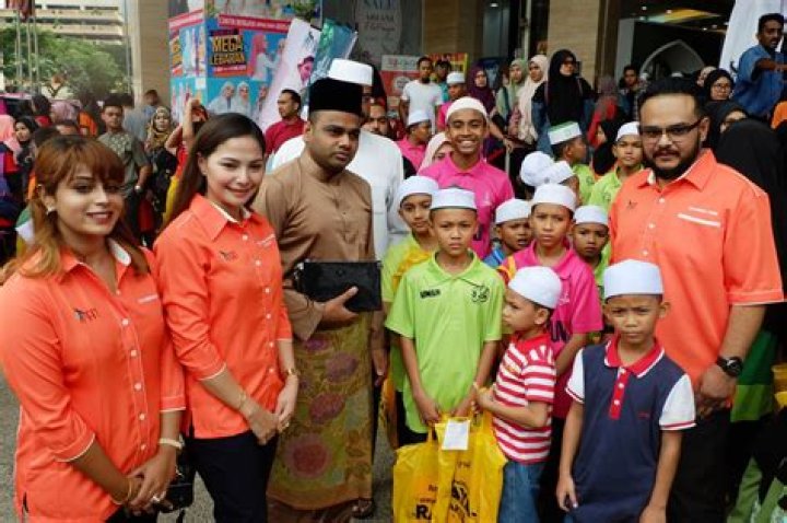 
Dato Malik | Wife, Family And Children 