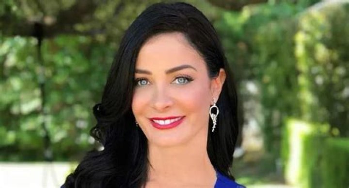 
Dayanara Leon Height, Weight, Net Worth, Age, Birthday, Wikipedia, Who, Nationality, Biography 