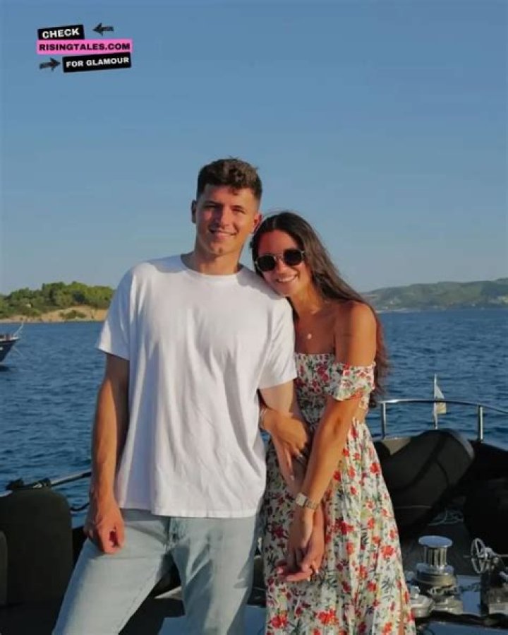 
Does Debra Digiovanni Have A Twin Sister? 