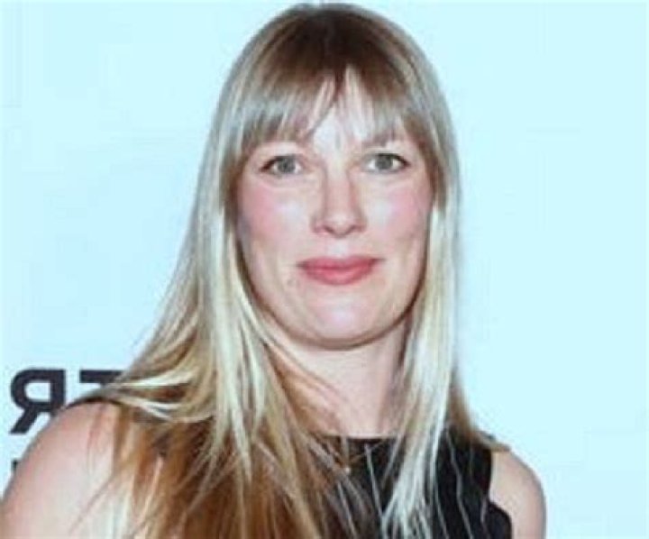 
Elvira Lind Height, Weight, Net Worth, Age, Birthday, Wikipedia, Who, Nationality, Biography 