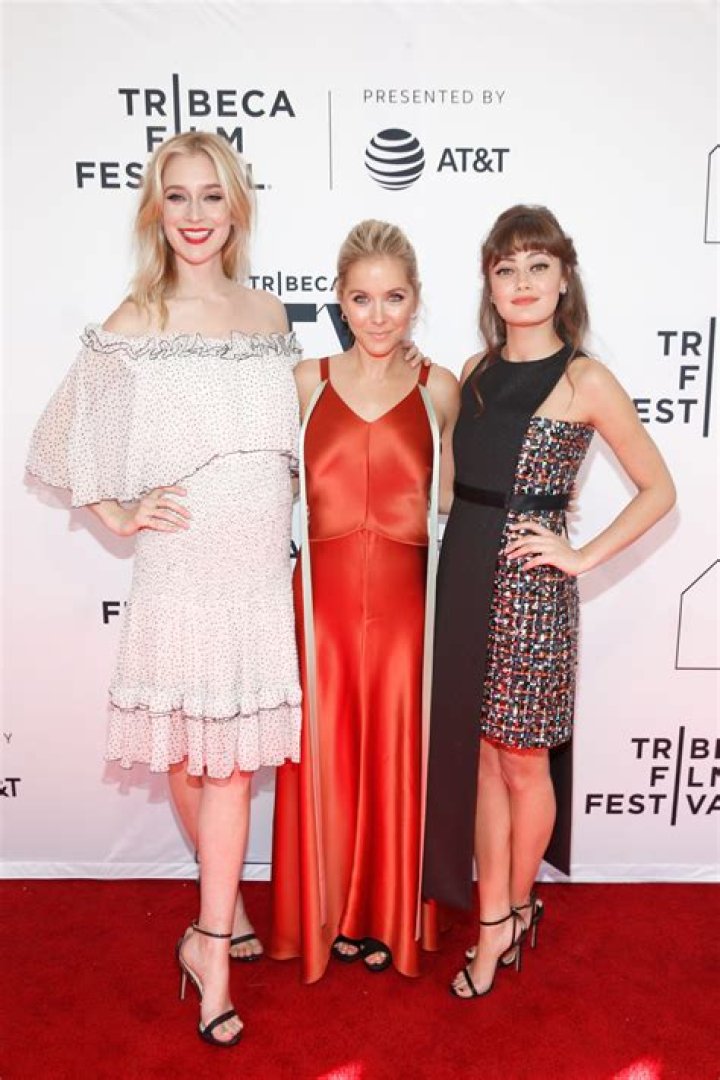 
Erin Lewis-Fitzgerald Height, Weight, Net Worth, Age, Birthday, Wikipedia, Who, Instagram, Biography 