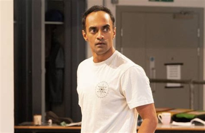 
Esh Alladi Height, Weight, Net Worth, Age, Birthday, Wikipedia, Who, Nationality, Biography 