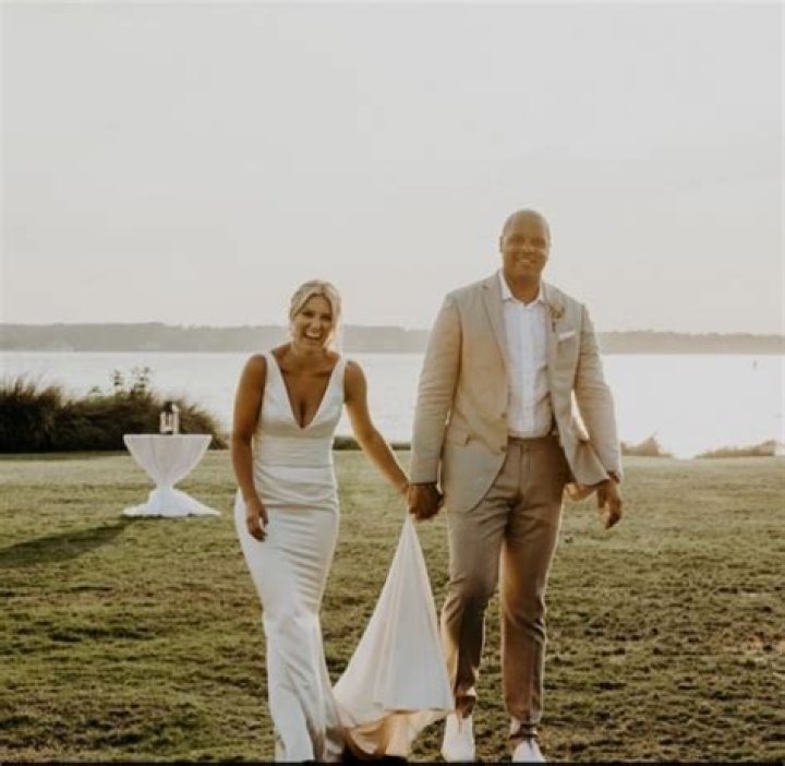 
ESPN Host Jordan Cornette And Wife Shae Peppler Wedding Photos Popular On Twitter 