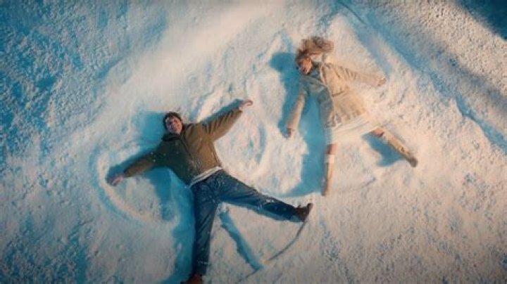 
Evan Peters and Halsey’s Dating History that Includes Their Quiet Break Up 