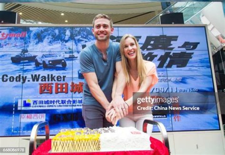 Felicia Walker Knox Height, Weight, Net Worth, Age, Birthday, Wikipedia, Who, Nationality, Biography