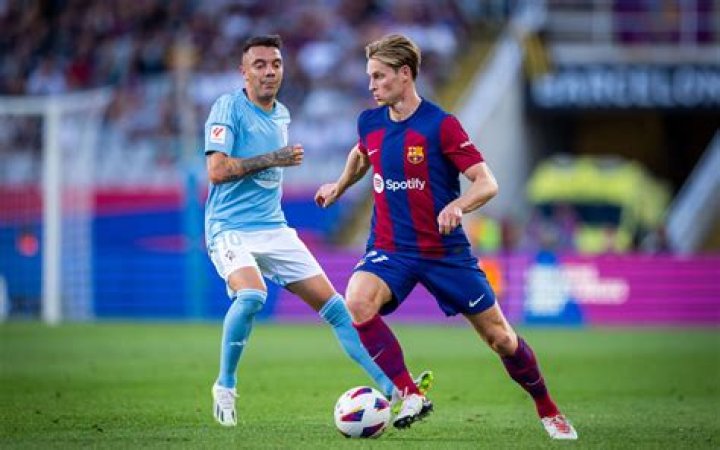 
Frenkie De Jong Insists He Never Wanted To Leave Barcelona During The Summer 
