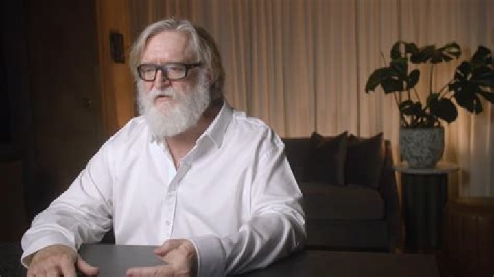 
Gabe Newell Explore His Net Worth And Learn How He Made Fortune By Making Video Games 