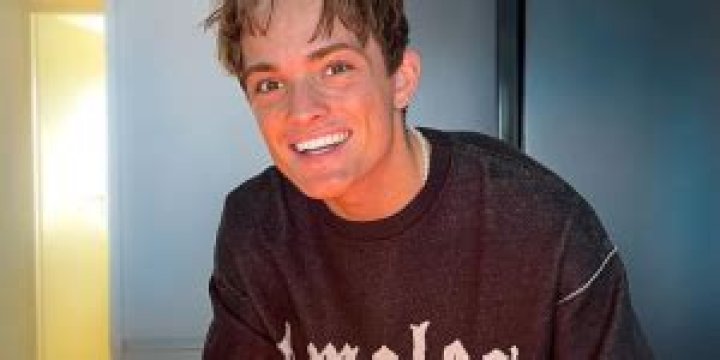 
Glen Fontein Height, Weight, Net Worth, Age, Birthday, Wikipedia, Who, Nationality, Biography 