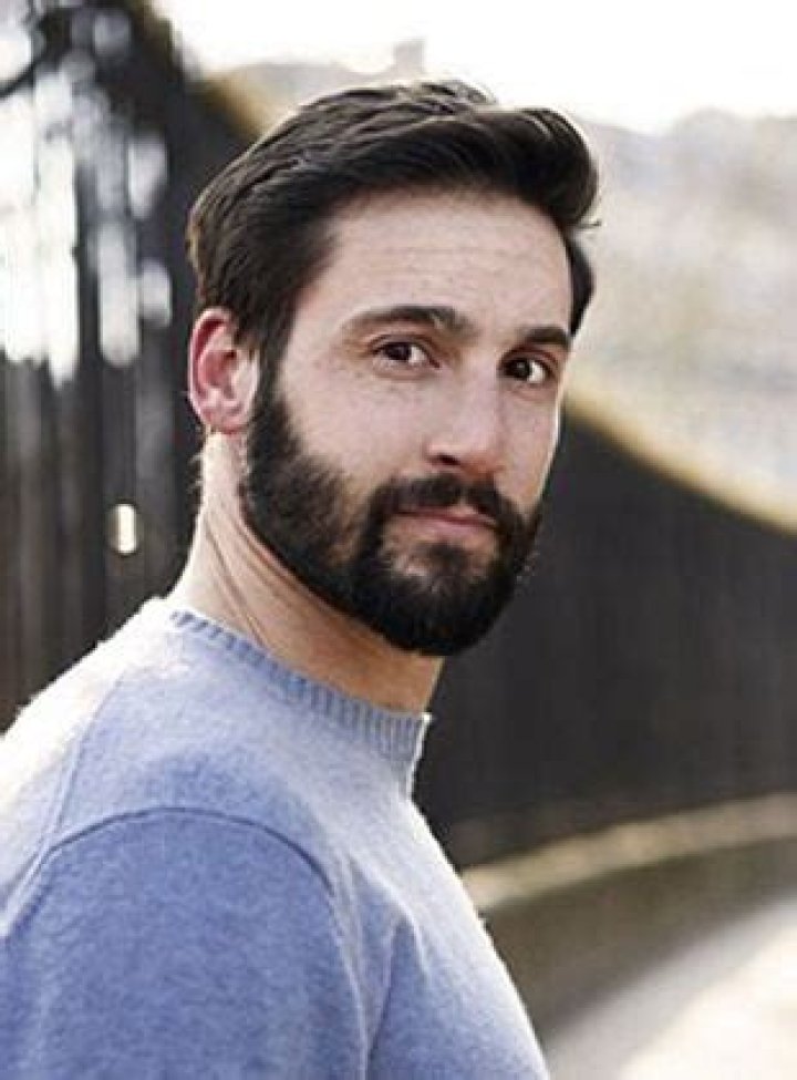 
Guillaume Labbé Height, Weight, Net Worth, Age, Birthday, Wikipedia, Who, Instagram, Biography 