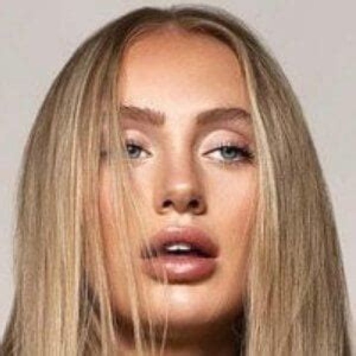 
Guusje Van Geel Height, Weight, Net Worth, Age, Birthday, Wikipedia, Who, Nationality, Biography 