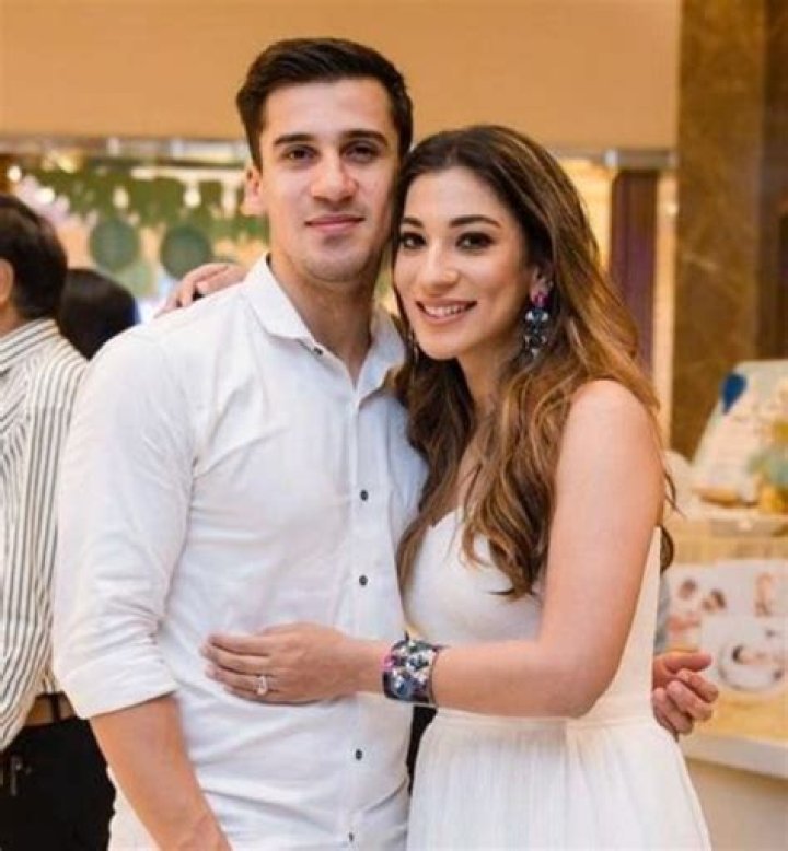 
Hamid Barkzi Height, Weight, Net Worth, Age, Birthday, Wikipedia, Who, Nationality, Biography 