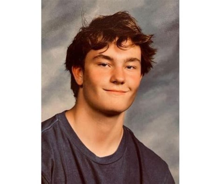 
Hayden Thorsen Obituary: Darien High School Student Death Investigated 