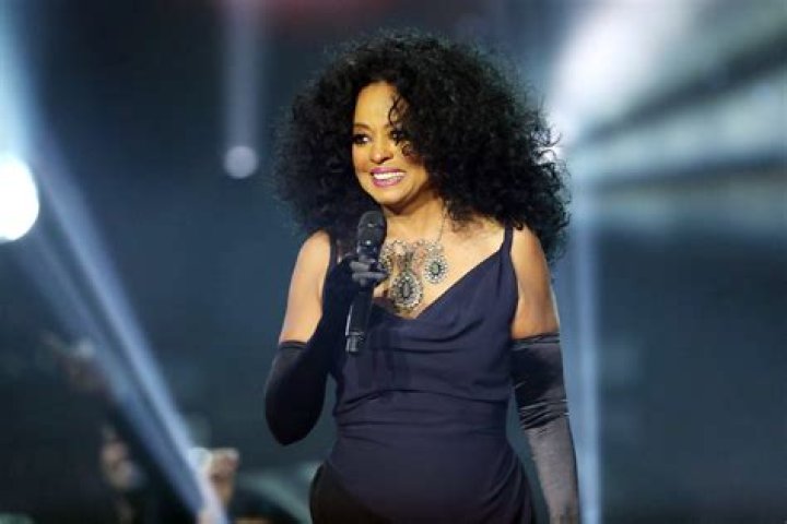 
How rich is Robert Ellis Silberstein? Where is he today? Wiki 