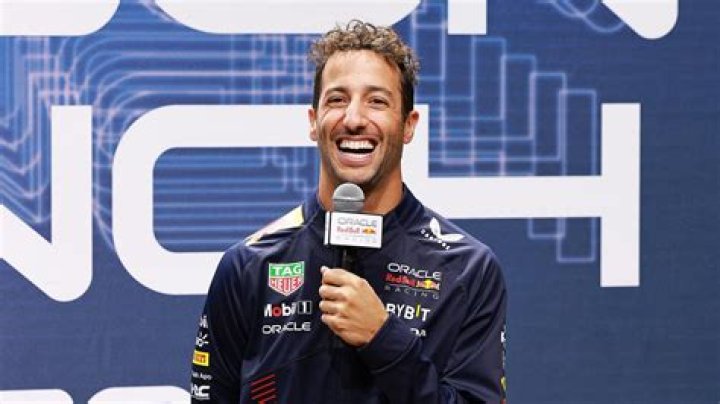 Is Daniel Ricciardo Gay? Age, Height, Net Worth