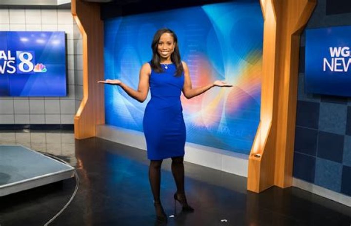 
Is Danielle Woods Leaving WGAL? Where is She Going and What Happened To Her? 