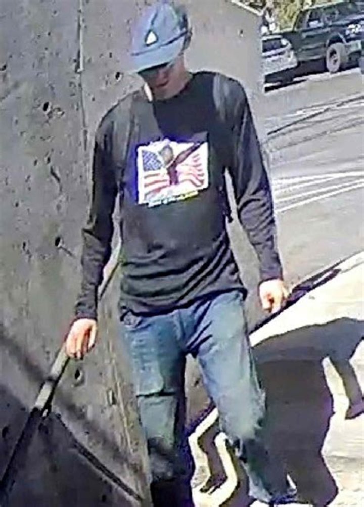 
Is Delia Owens Racist? Zambia Murder Suspect – Where Is She Now? 