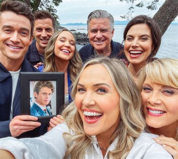 
Is Emilie Ullerup Pregnant Again In 2022 