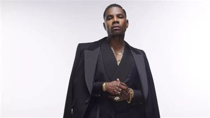 
Is Kirk Franklin Gay? Age, Height, Net Worth 