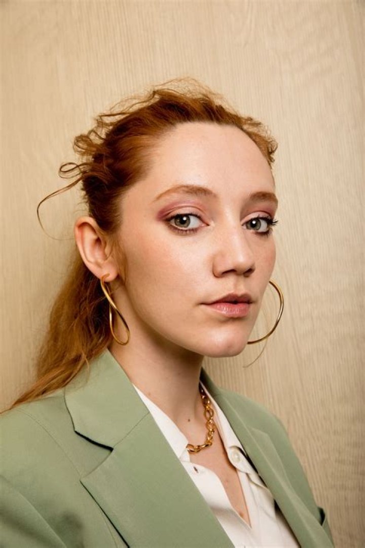 
Is Mirren Mack Dating In 2022? 