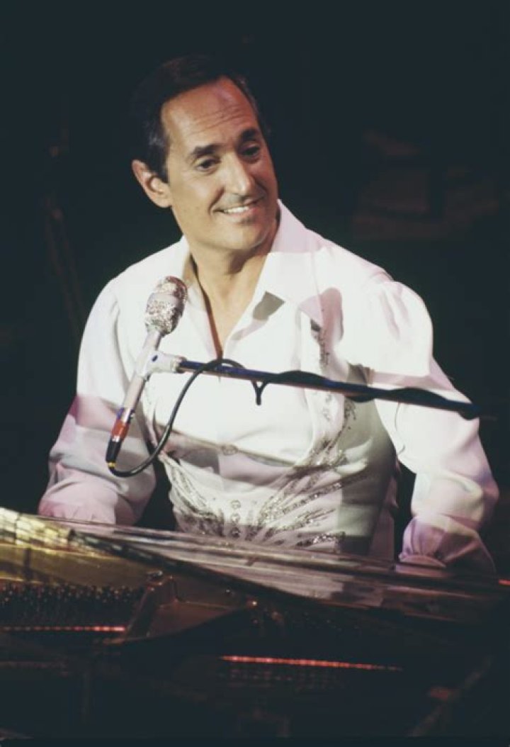 Is Neil Sedaka Gay? Age, Height, Net Worth