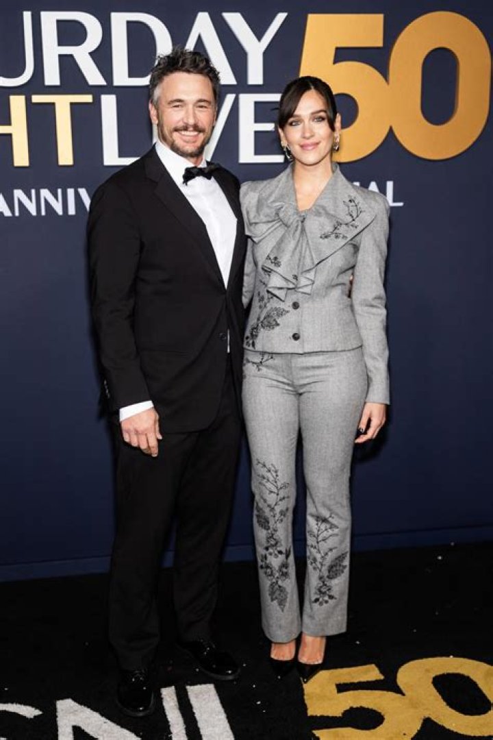 Isabel Pakzad Height, Weight, Net Worth, Age, Birthday, Wikipedia, Who, Nationality, Biography