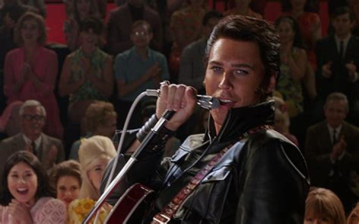 
“It’s fun for a week”: Austin Butler opens up about following ‘awful’ diet to gain weight for Elvis role 